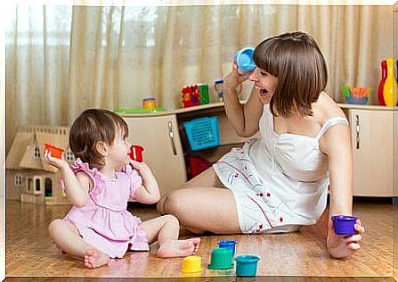 Machen does exercises for early stimulation with his mother