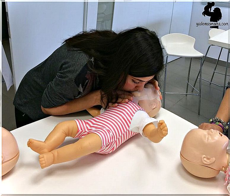 How to save your child's life when they suddenly stop breathing!