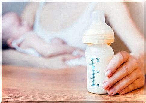 Keeping breast milk breastfeeding