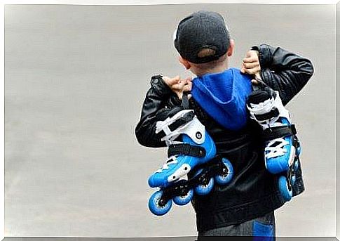 However, if your children fall or have trouble learning to inline skate, encourage them to keep trying.