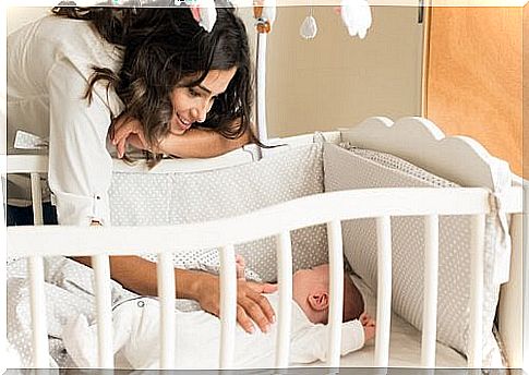 What should you watch out for with a baby cot?